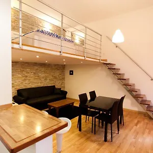 10 House Budget , Budapest Hungary