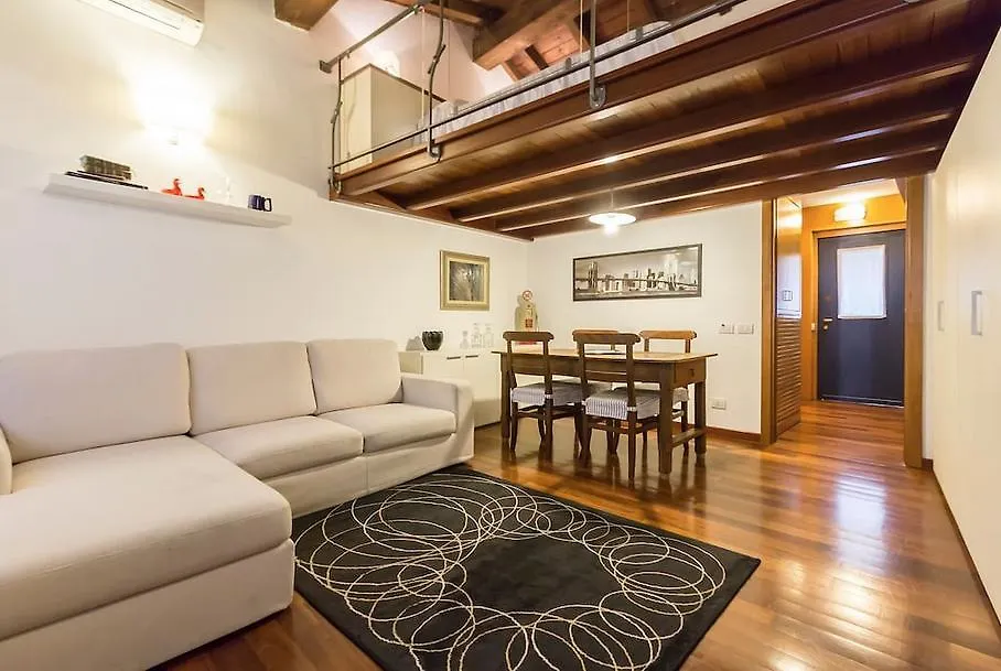 Appartamento Cairoli Milan