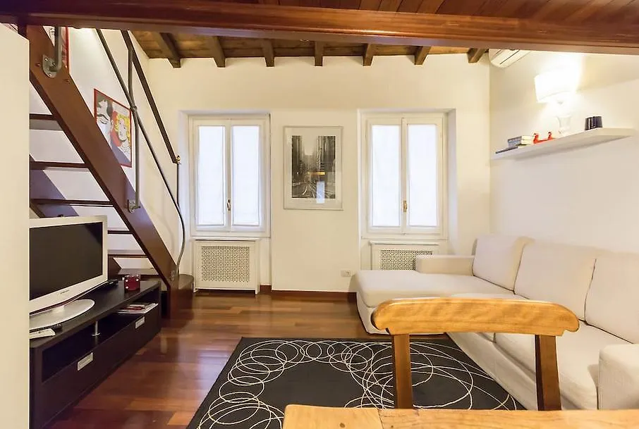 Apartment Appartamento Cairoli Milan